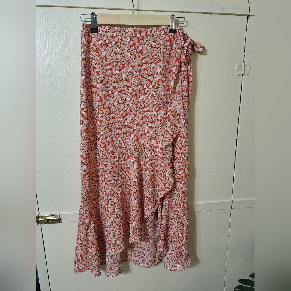Nwt faux wrap skirt